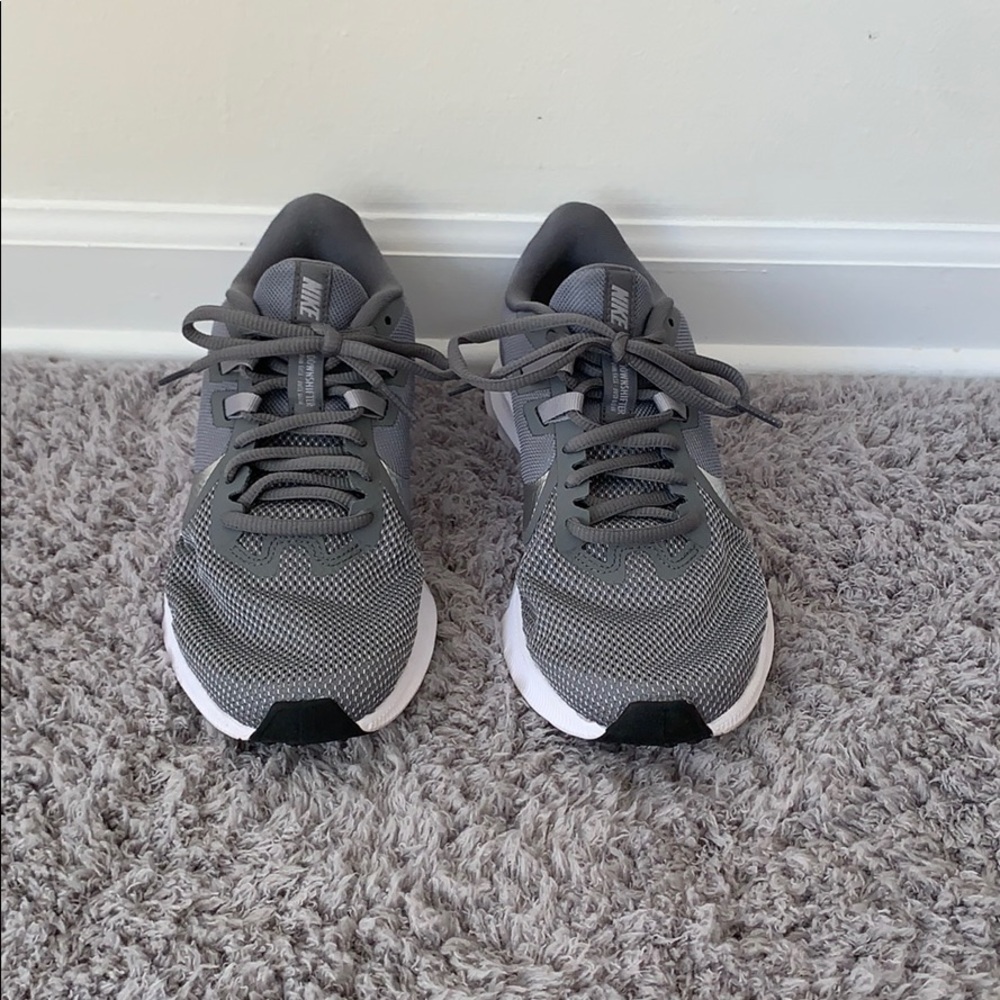 NIKE Running Shoe